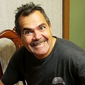 Meet your Posher, Juan